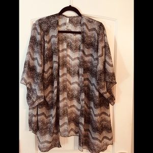 Sheer Black/white pattern shirt coverup